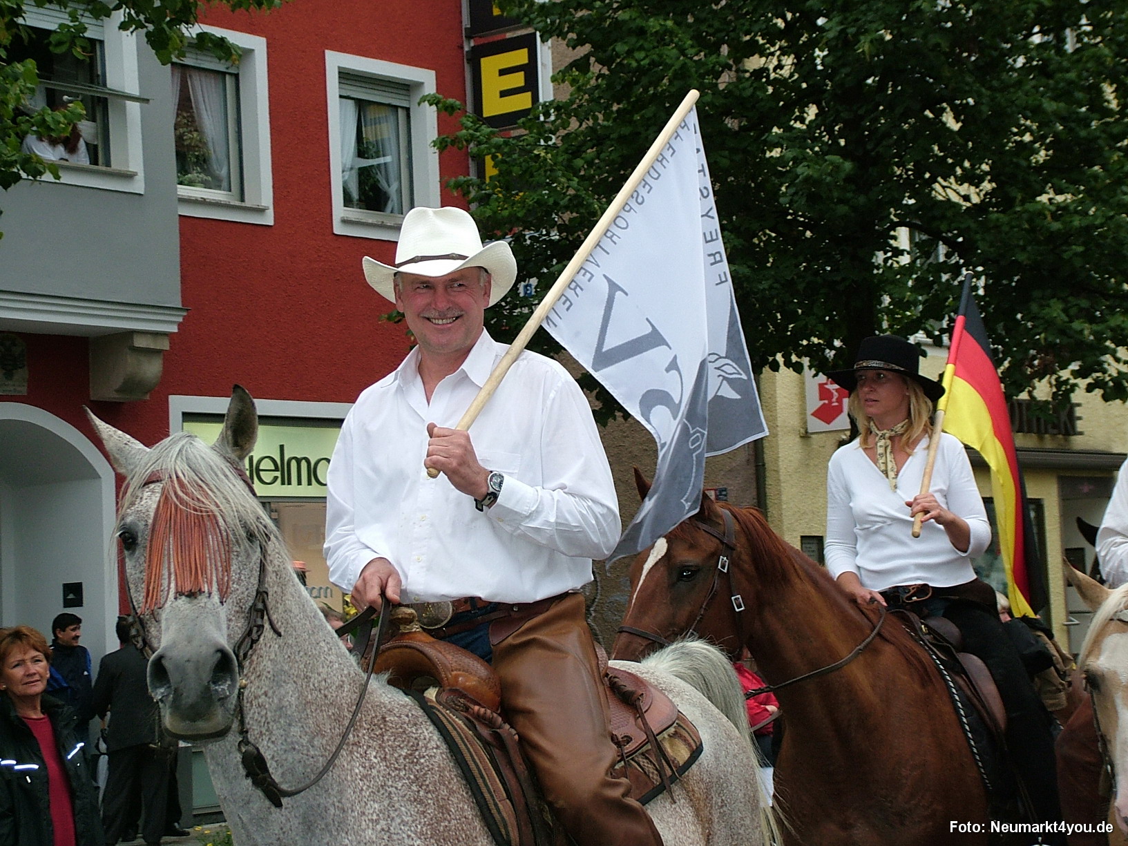 094 Volksfestzug 140805