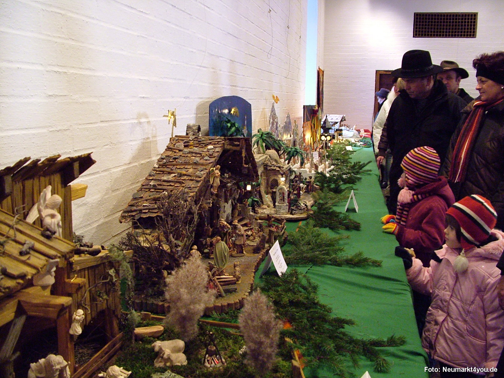 020 Krippenausstellung 2005