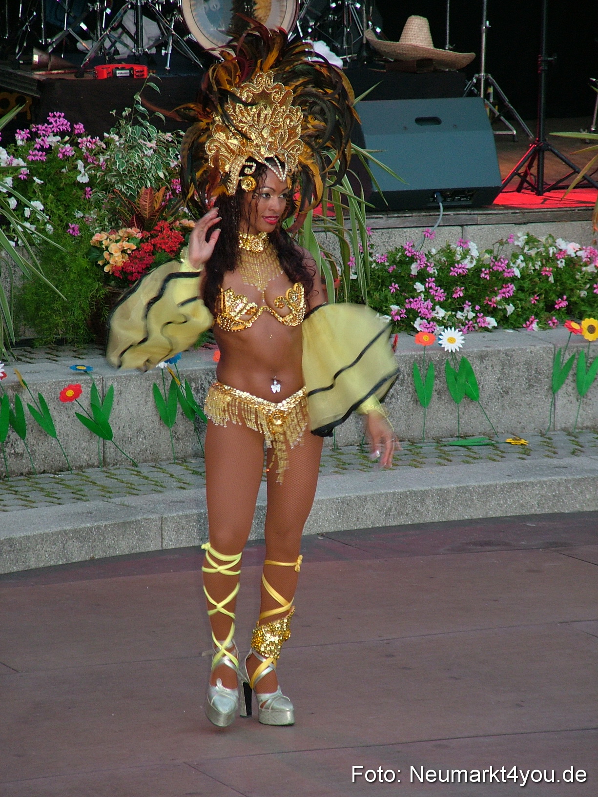 Latin Summer Night 022