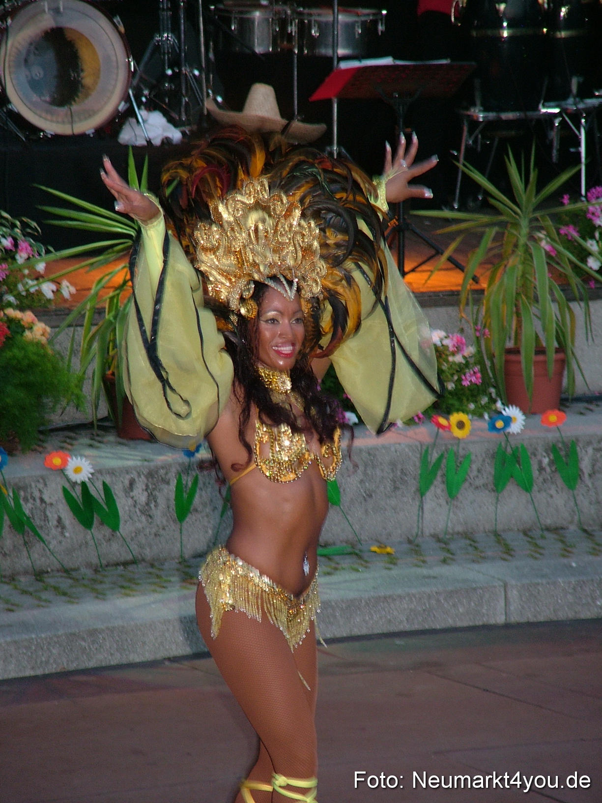 Latin Summer Night 027