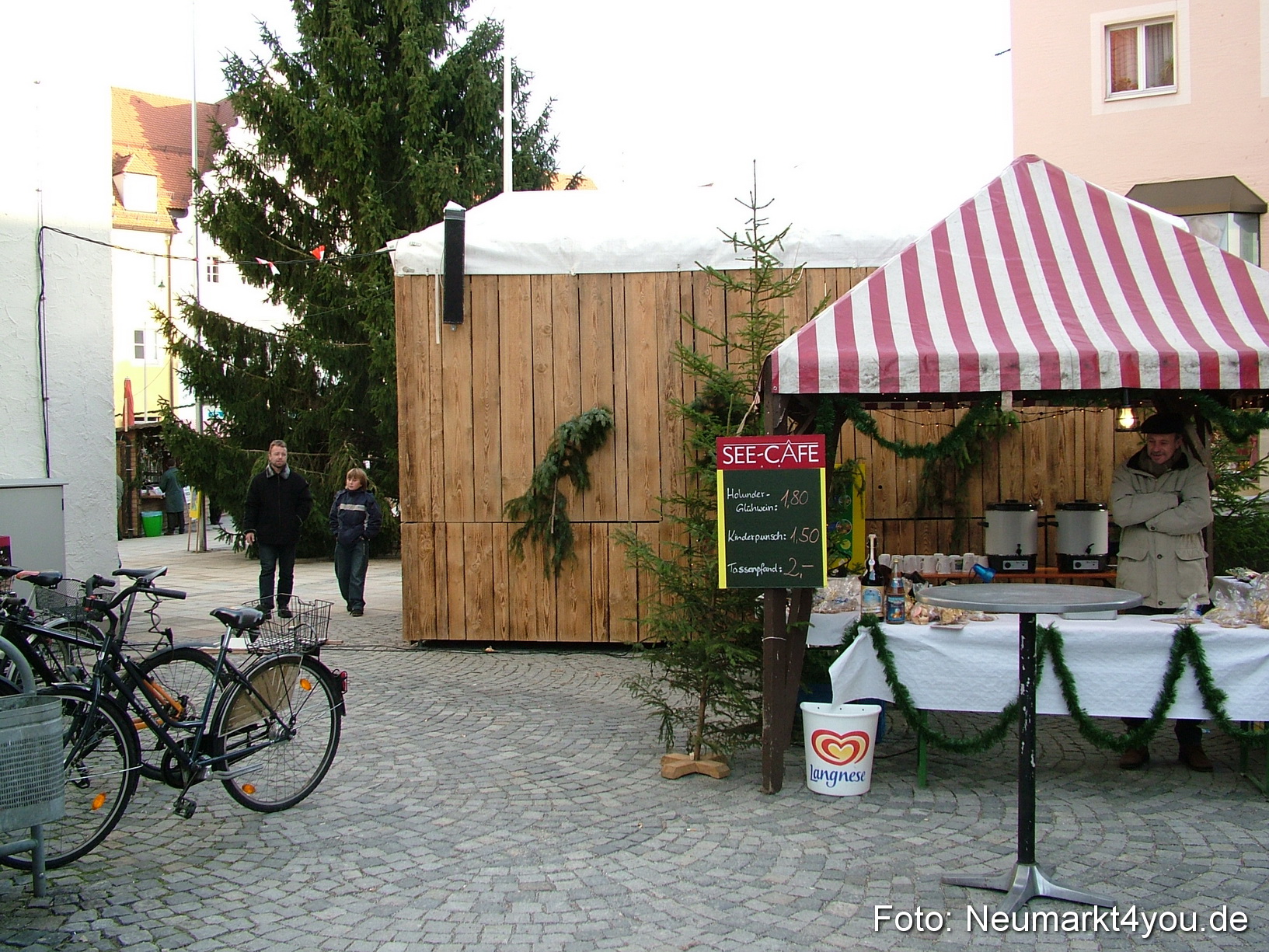 068 Handwerker Markt