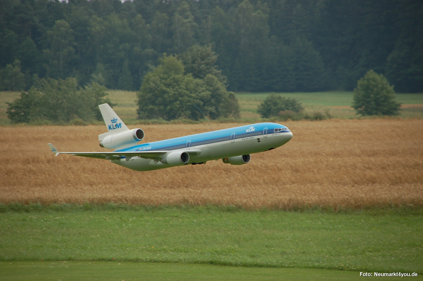 0420 Grossmodellflugtag Hemau 060806