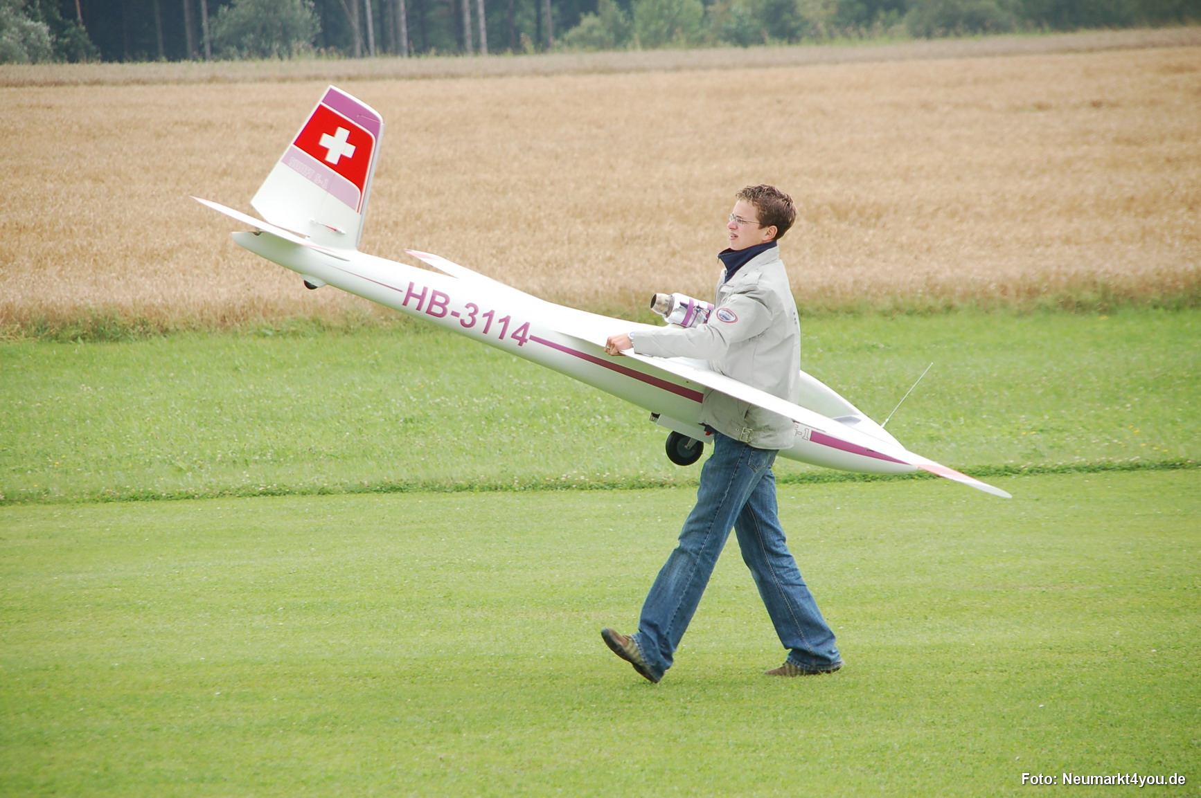 0460 Grossmodellflugtag Hemau 060806