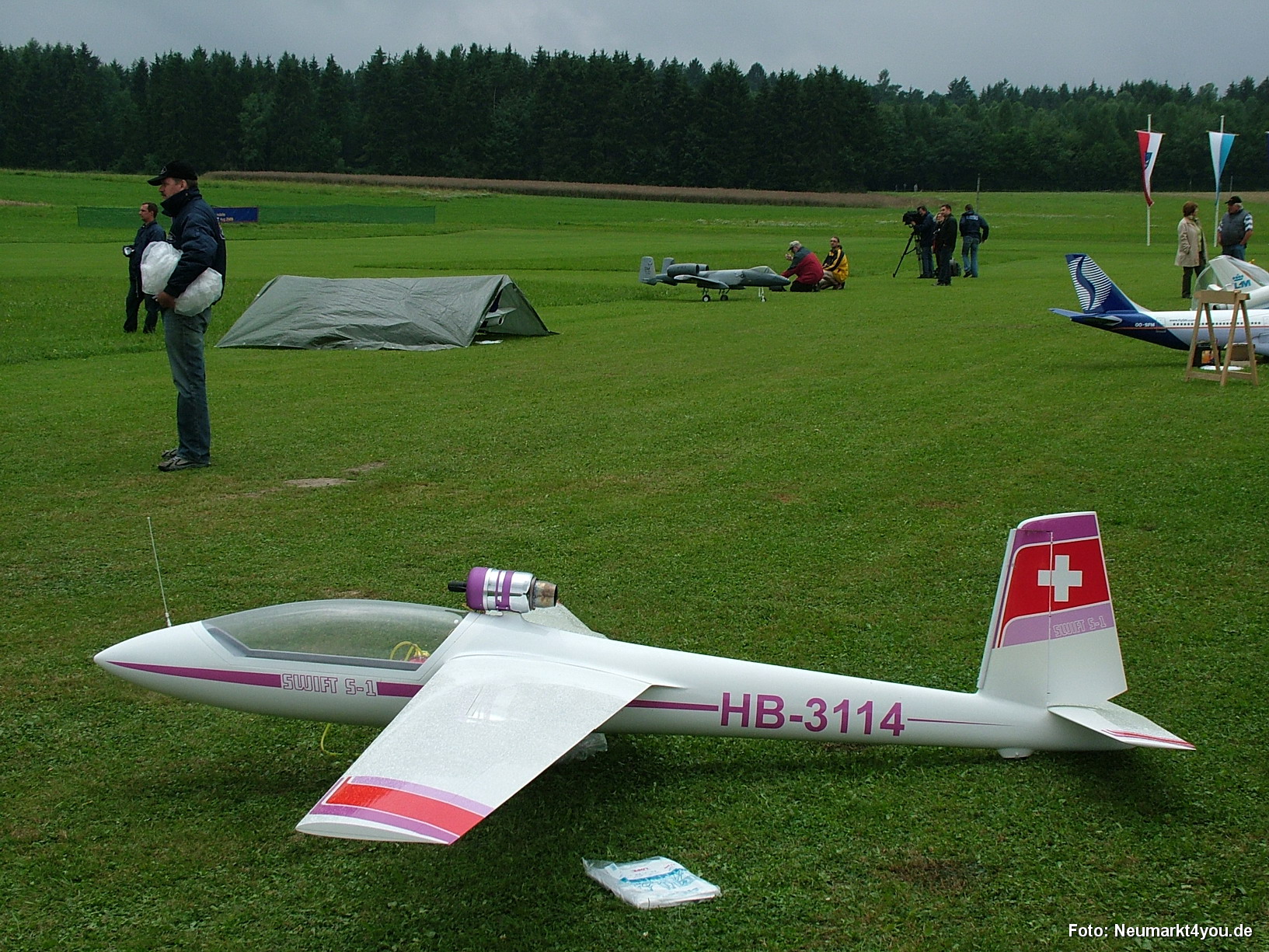 0560 Grossmodellflugtag Hemau 060806