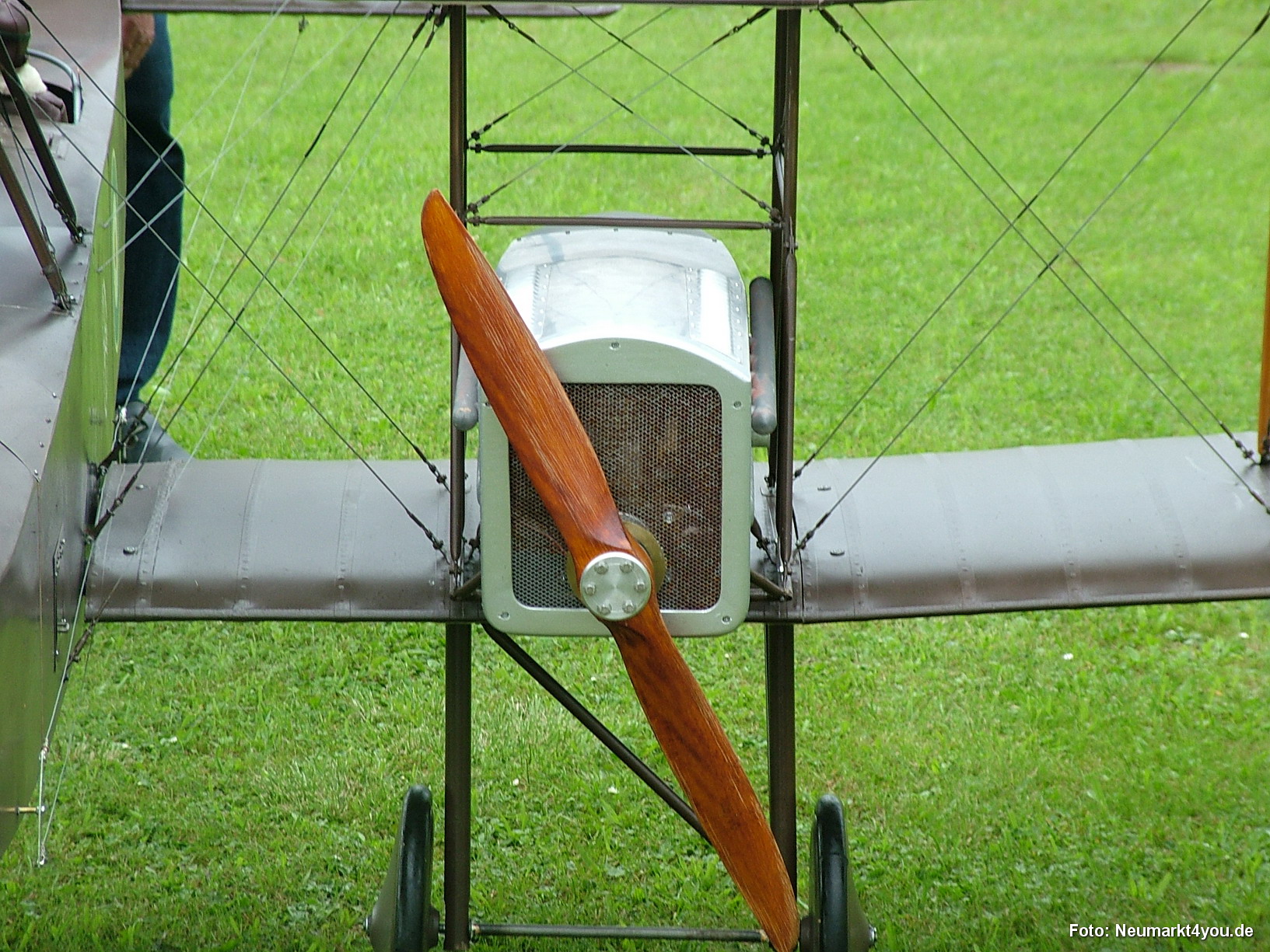 0610 Grossmodellflugtag Hemau 060806