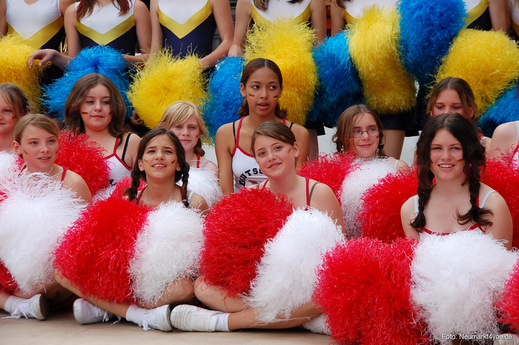 0011 Cheerleader HS West