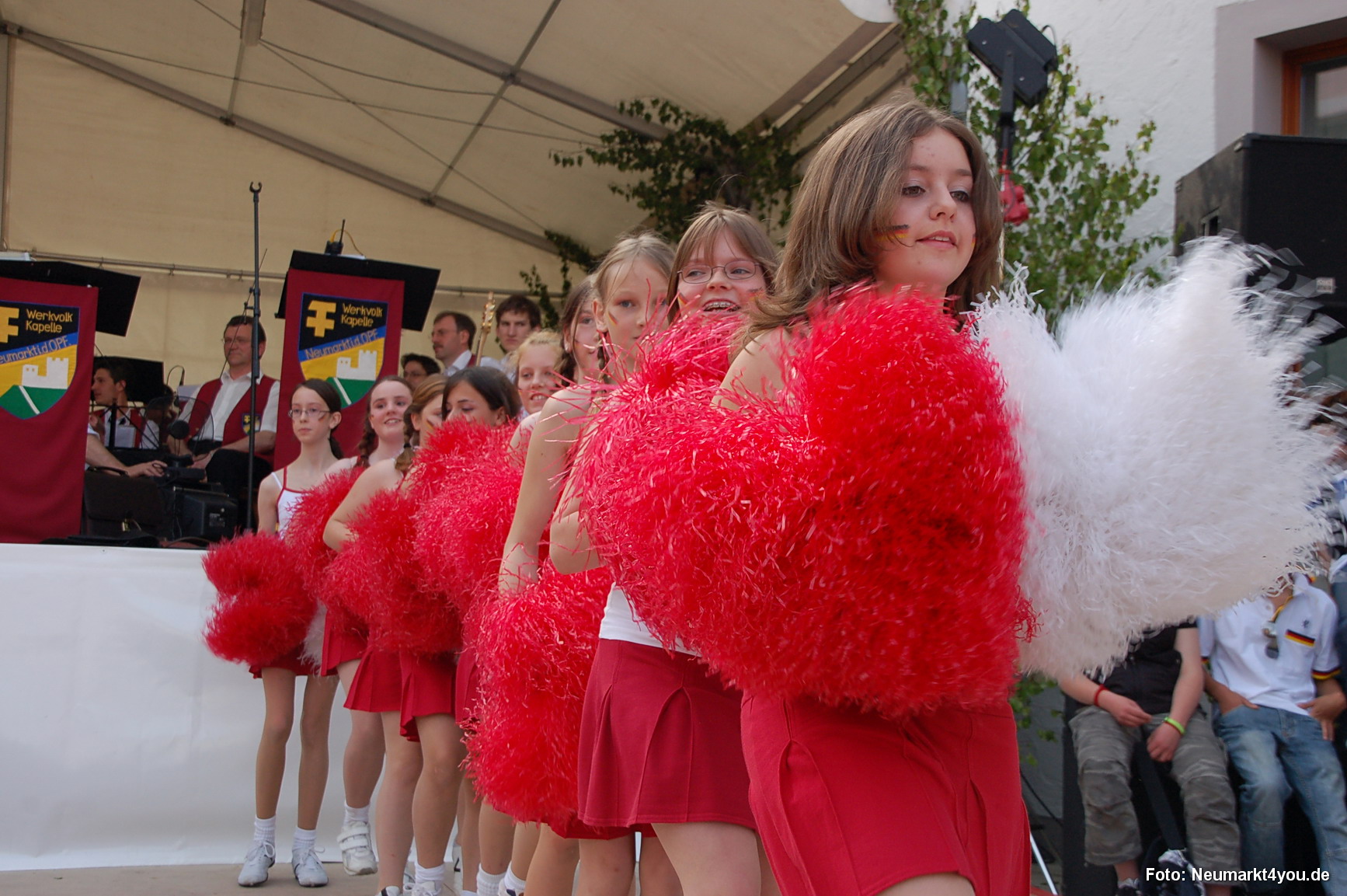 0014 Cheerleader HS West