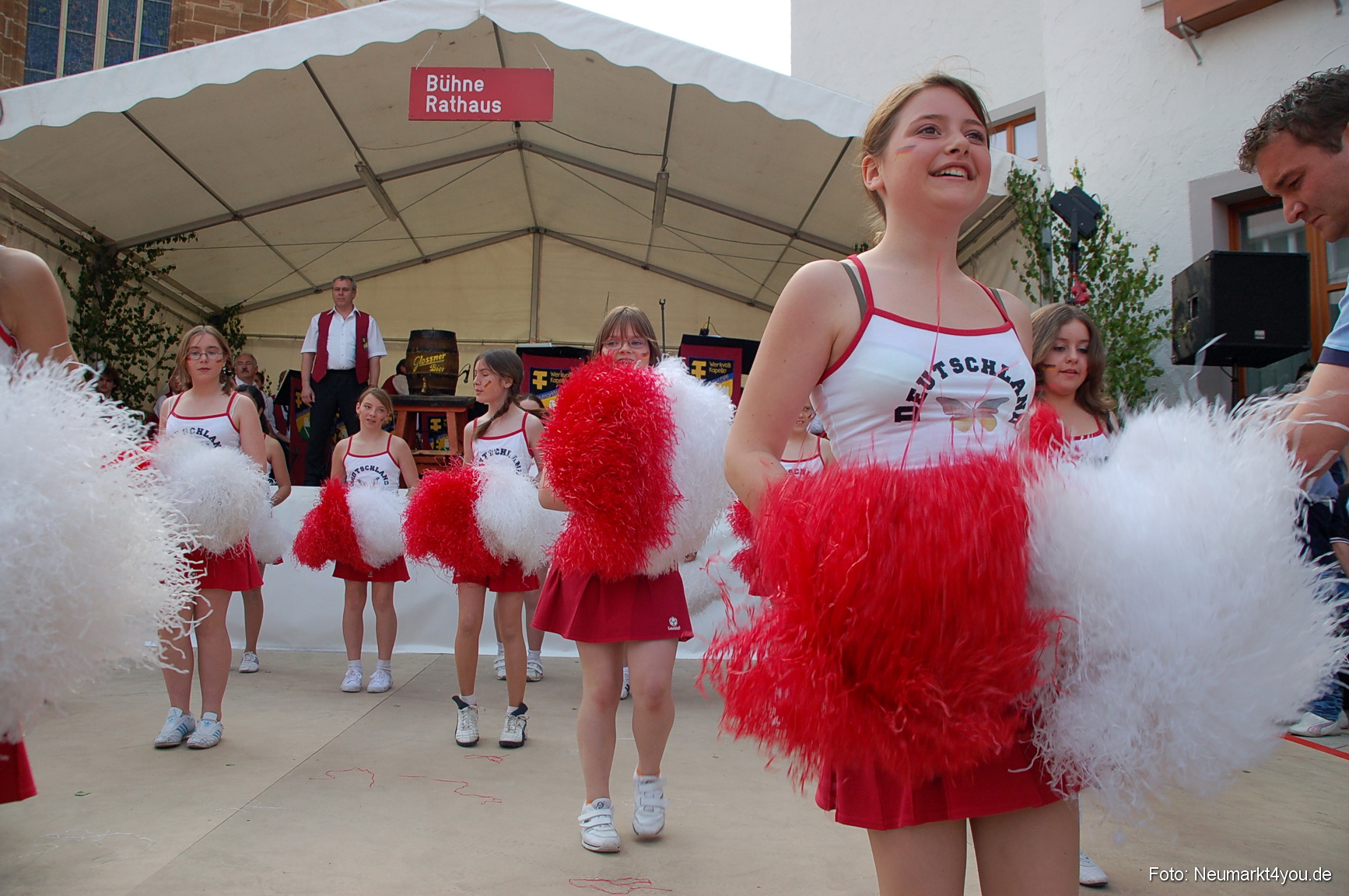 0016 Cheerleader HS West