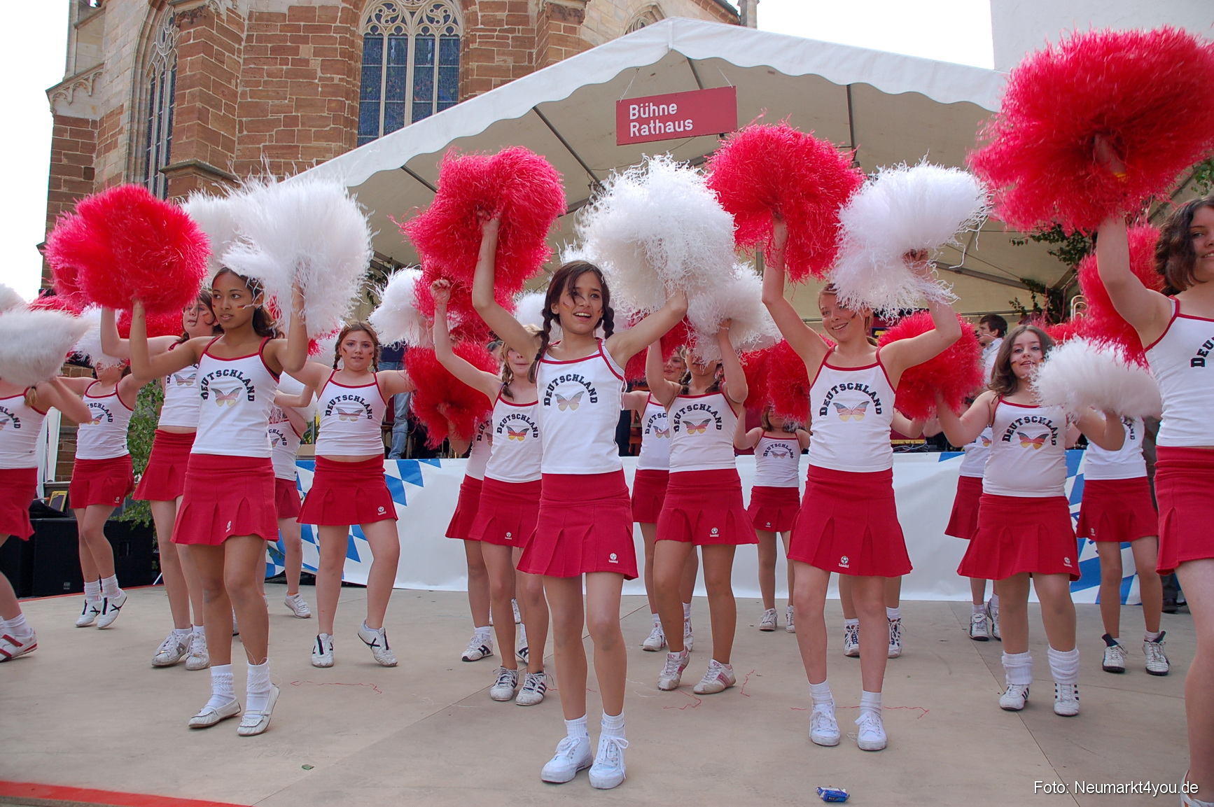 0018 Cheerleader HS West