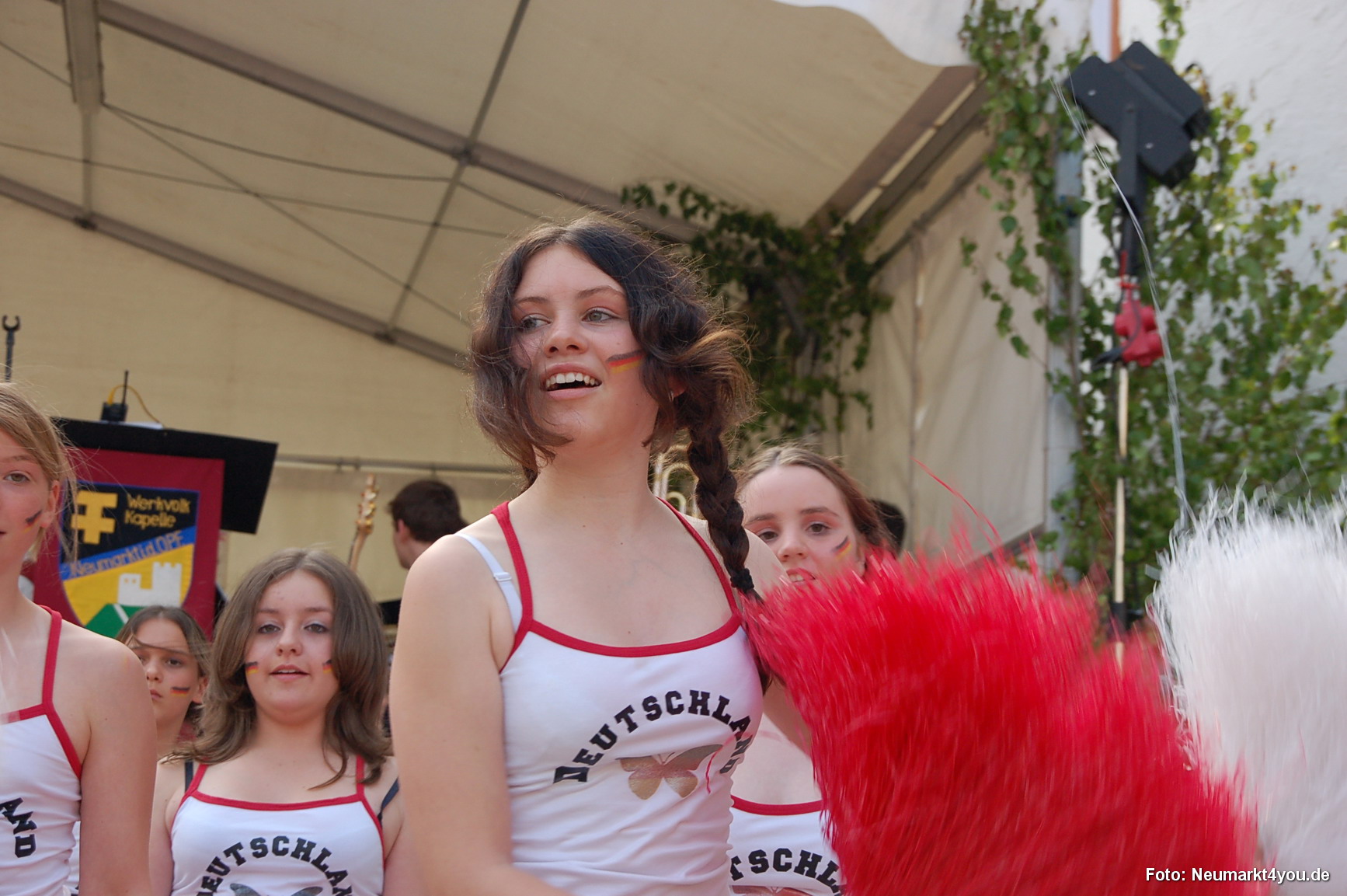 0020 Cheerleader HS West