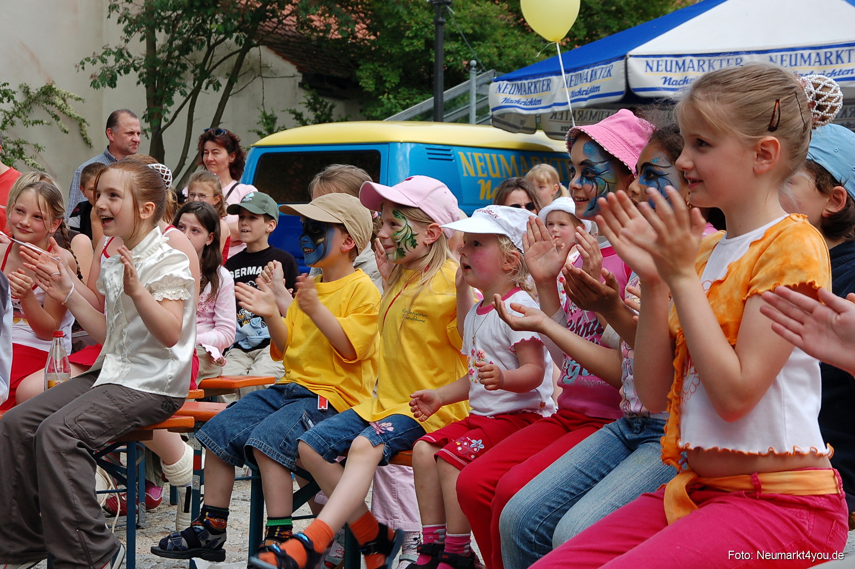 0050 Kinderland Residenzplatz