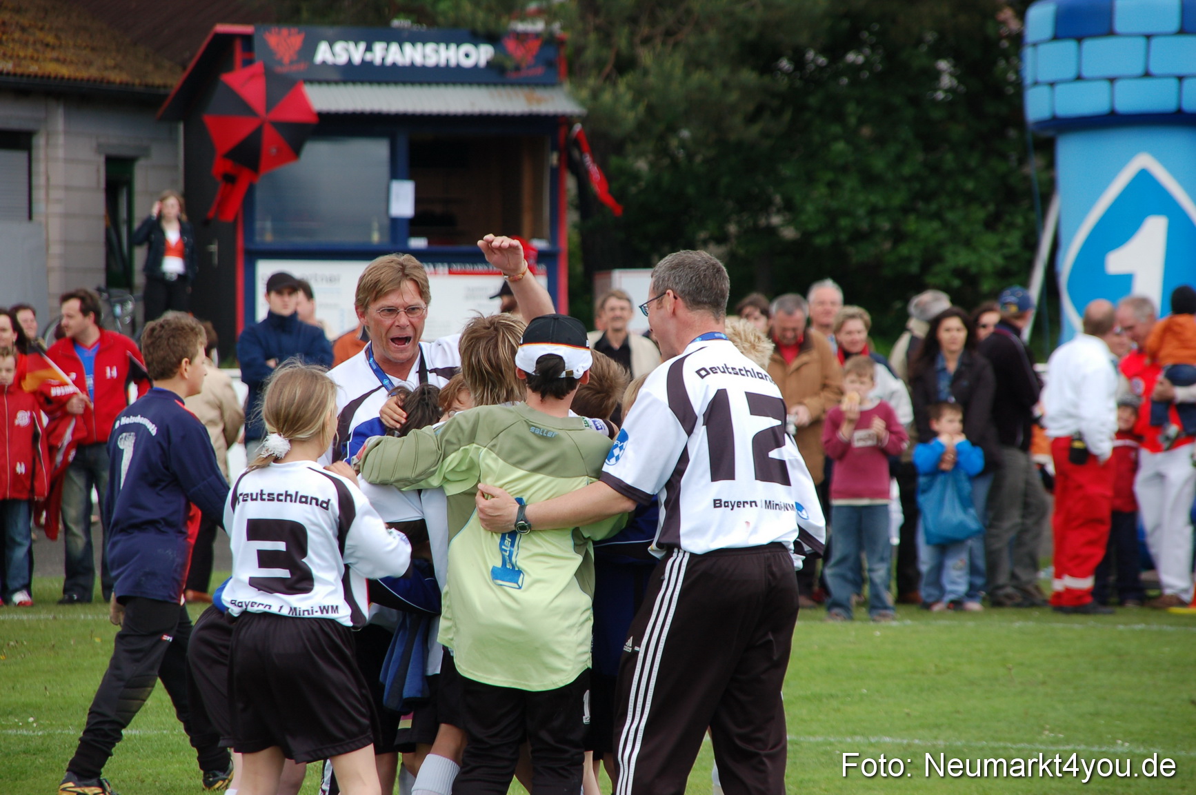 0027 Bayern 1 Mini WM