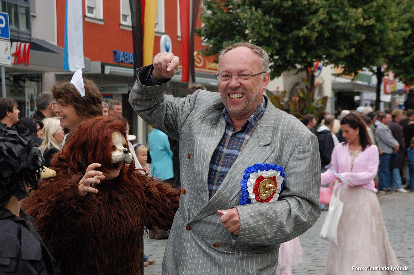 0115 Volksfestzug 130806