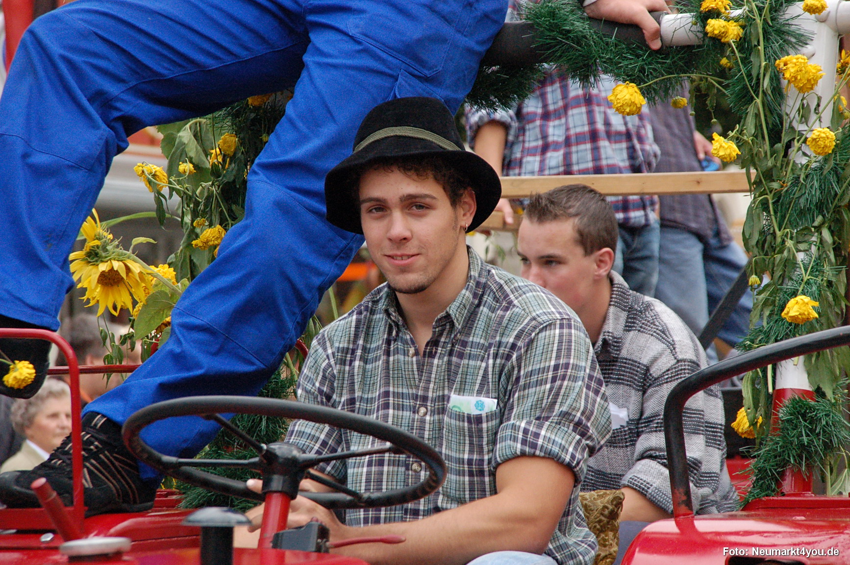 0120 Volksfestzug 130806