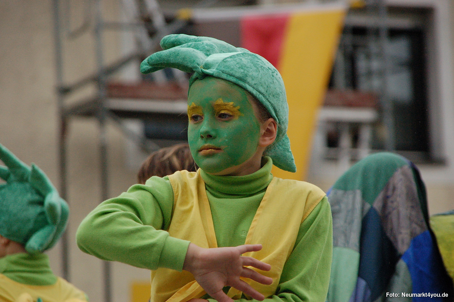 0150 Volksfestzug 130806