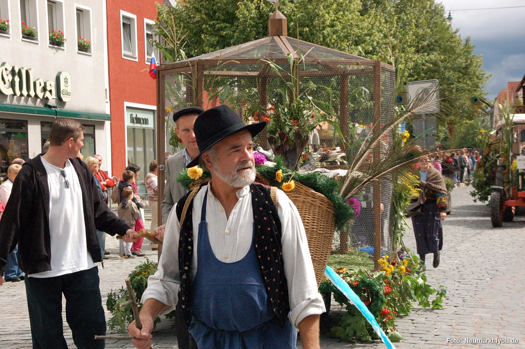 0220 Volksfestzug 130806