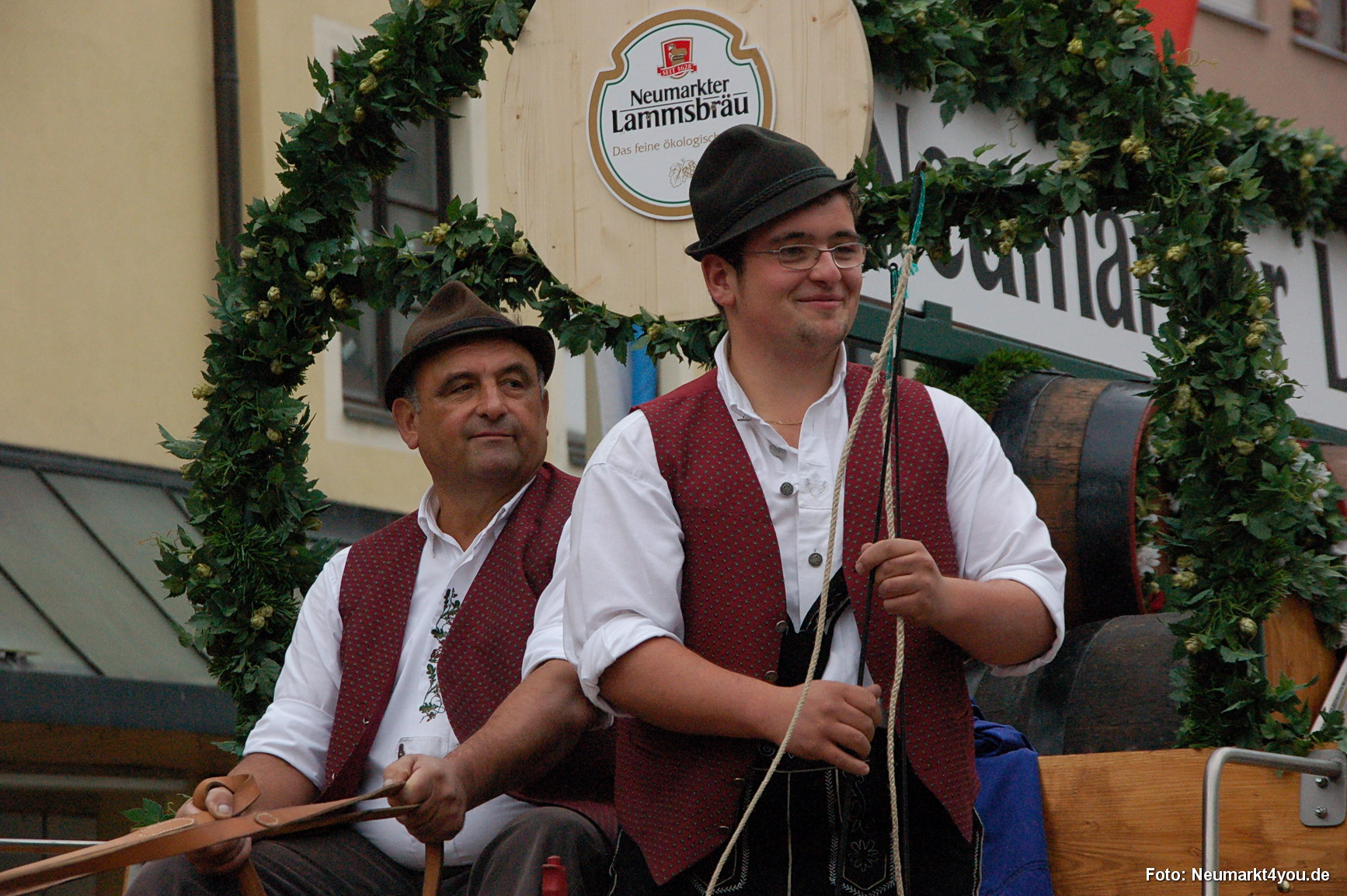 0280 Volksfestzug 130806