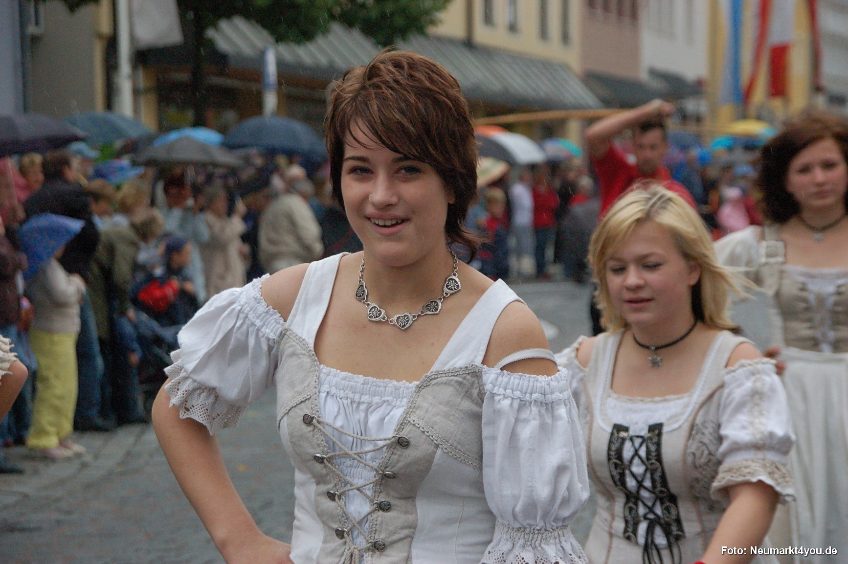 0335 Volksfestzug 130806