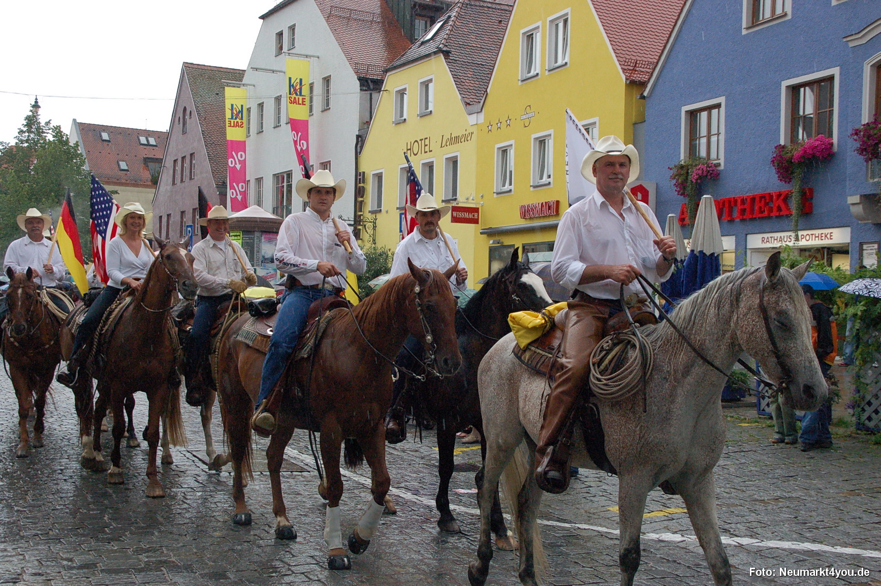 0405 Volksfestzug 130806