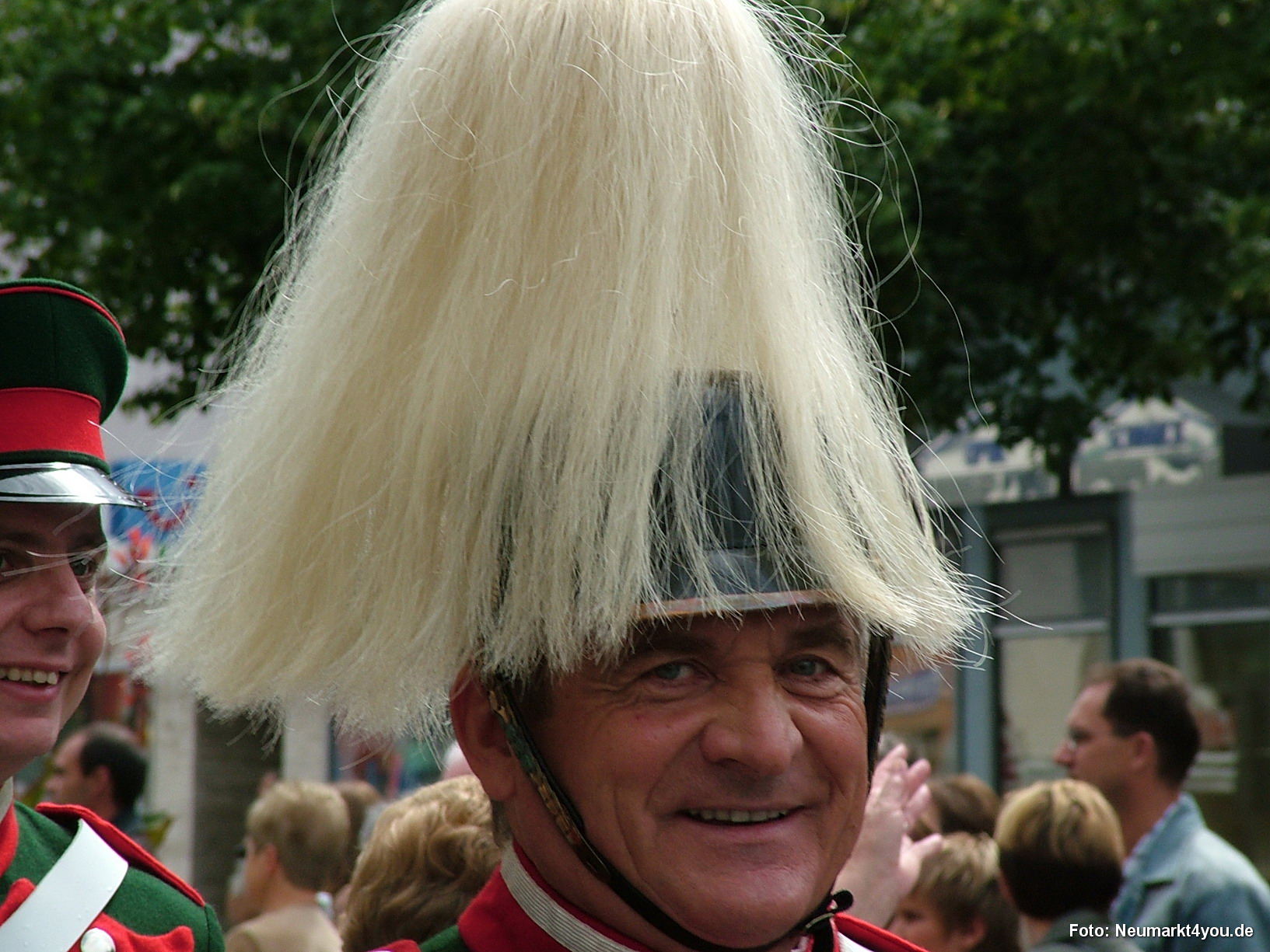 0450 Volksfestzug 130806