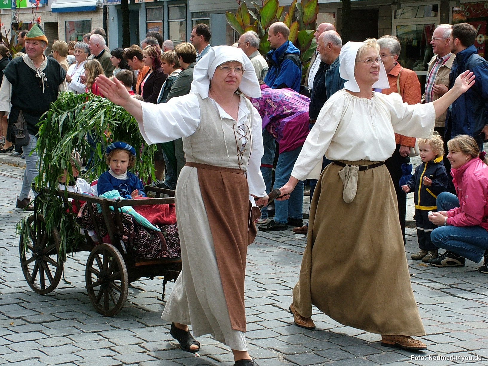 0480 Volksfestzug 130806