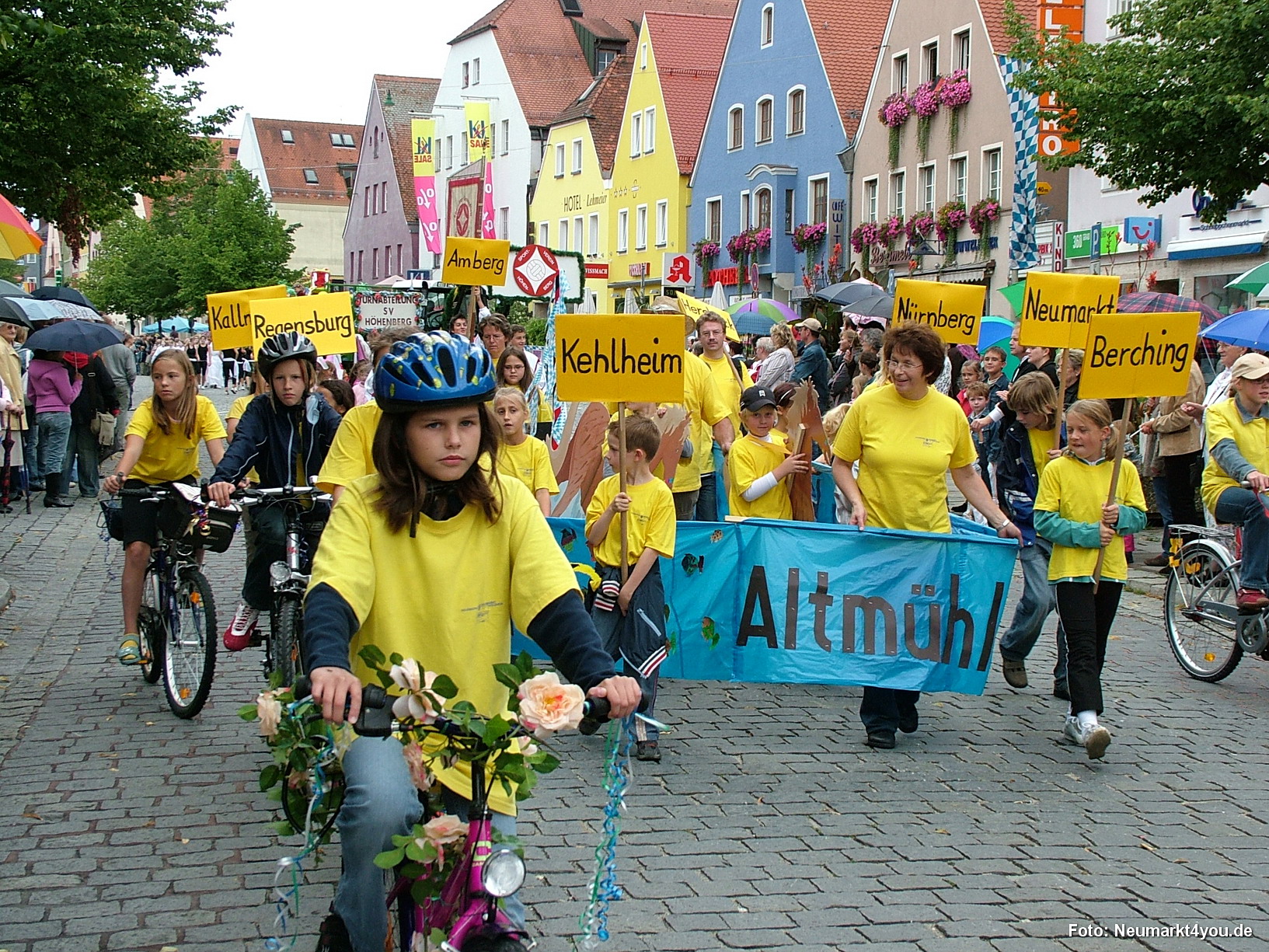 0530 Volksfestzug 130806