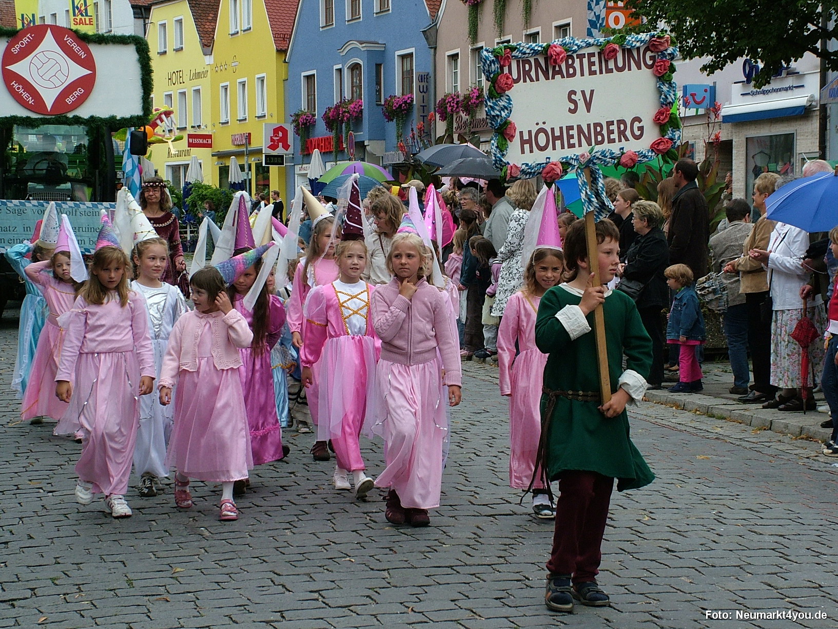 0535 Volksfestzug 130806
