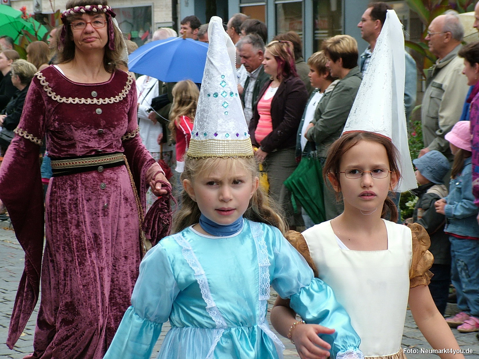 0540 Volksfestzug 130806