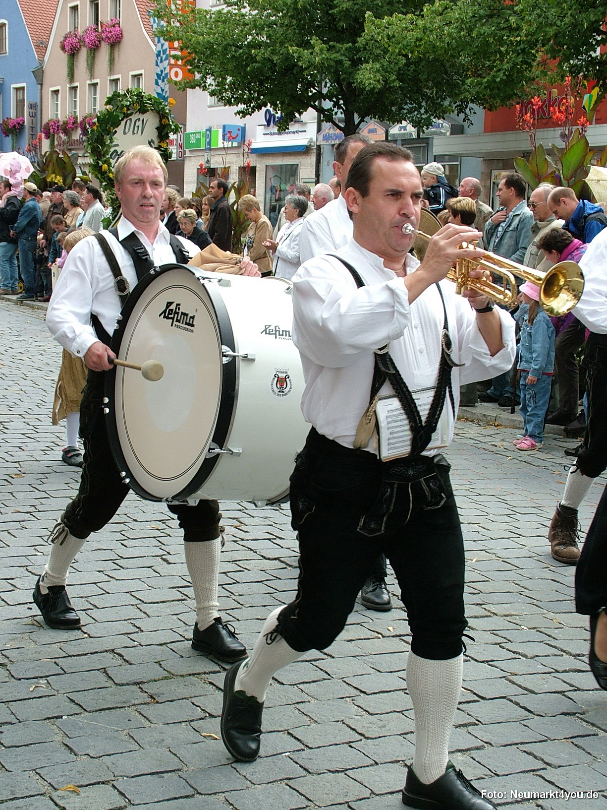 0575 Volksfestzug 130806