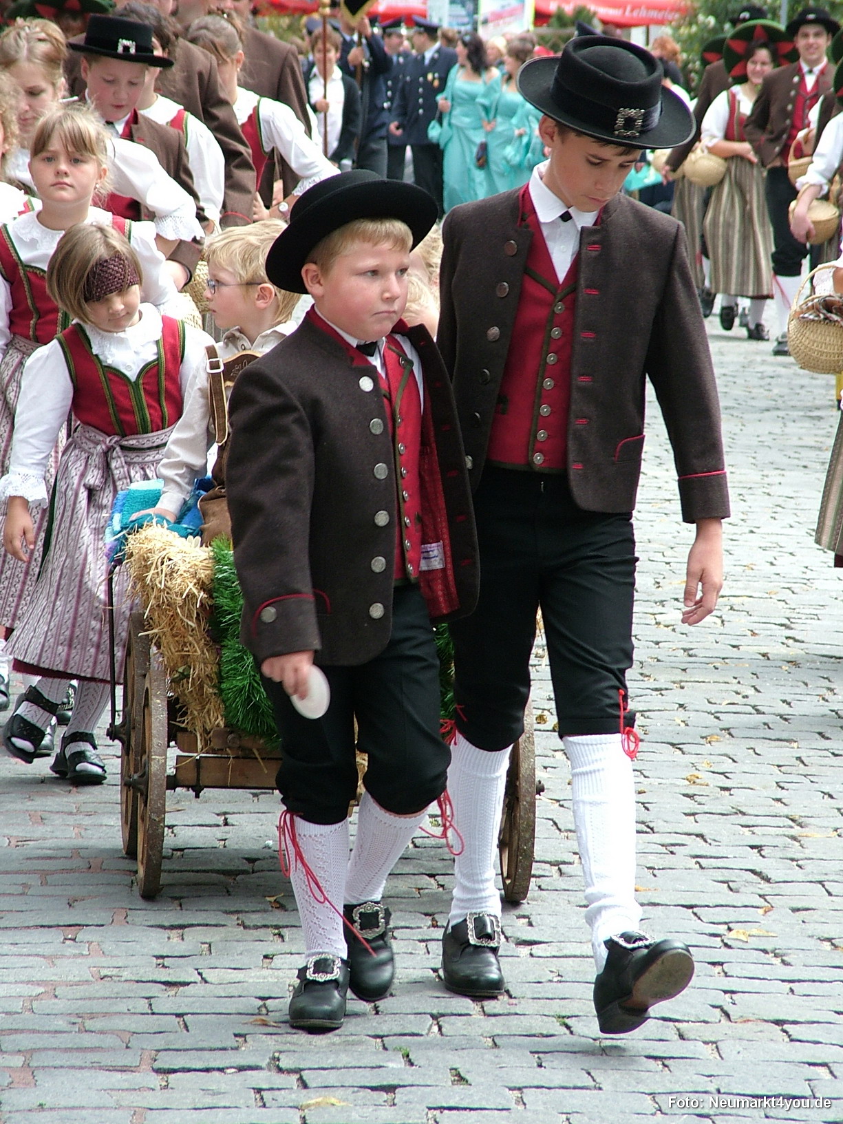 0605 Volksfestzug 130806
