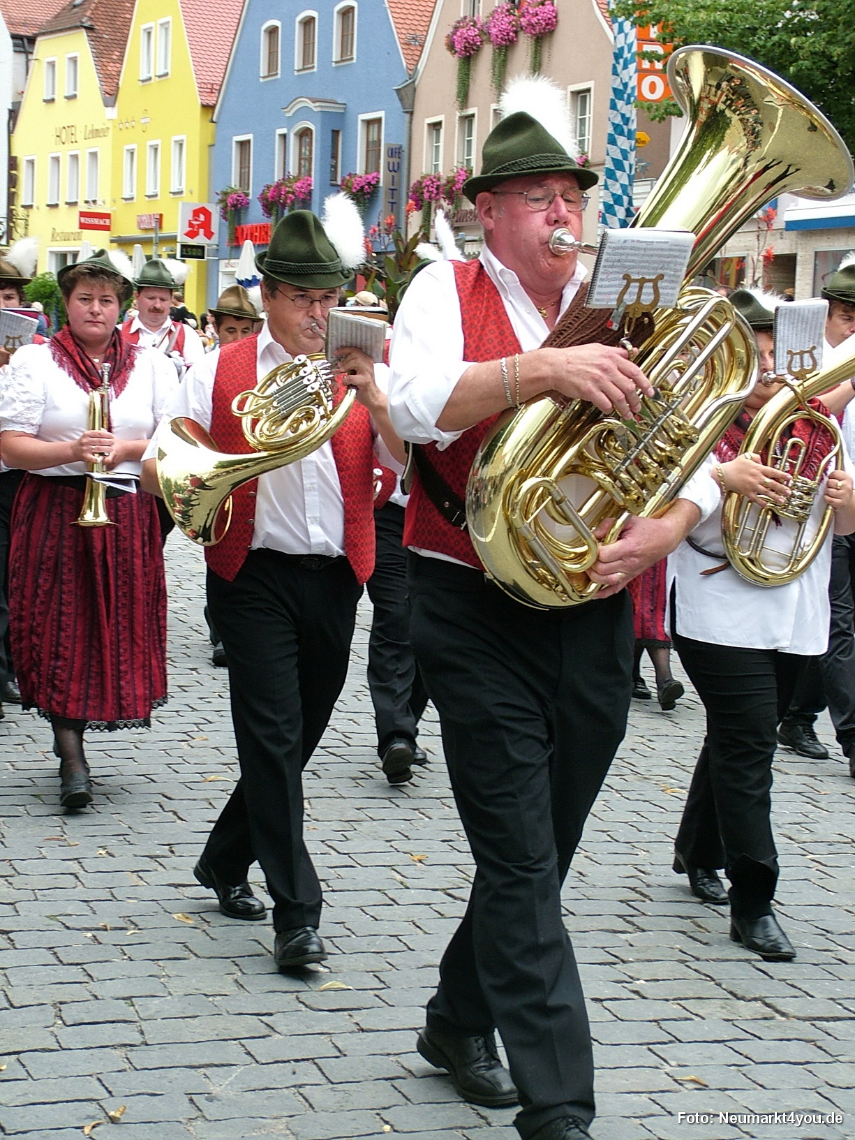 0610 Volksfestzug 130806