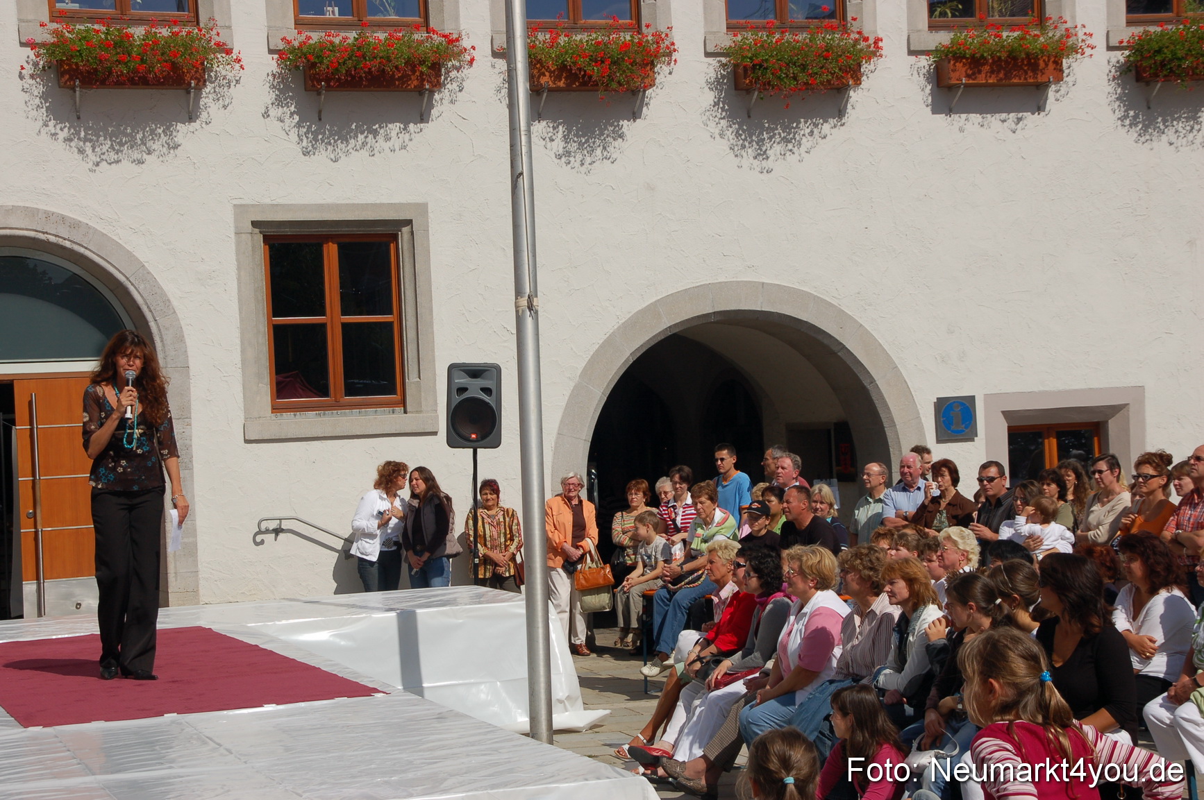 0570 Modenschau Servicewoche