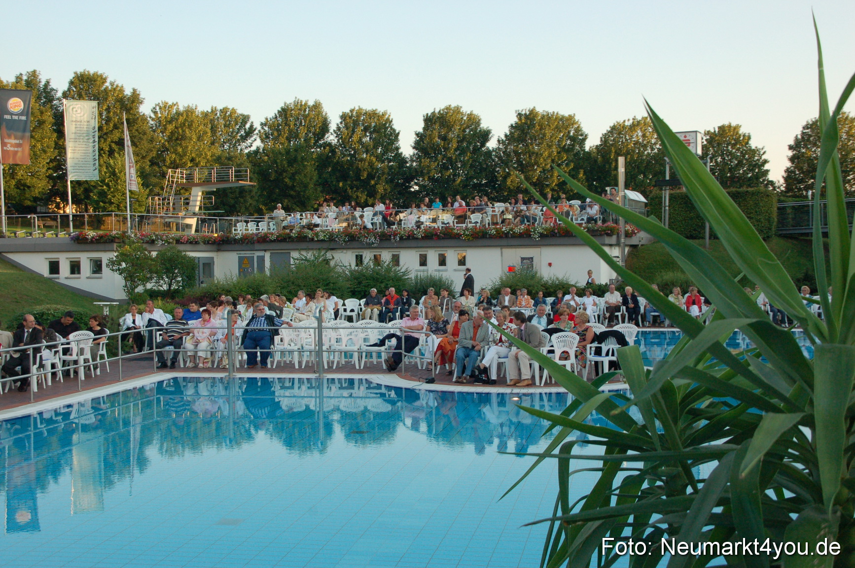 0120 Mozart Show Freibad