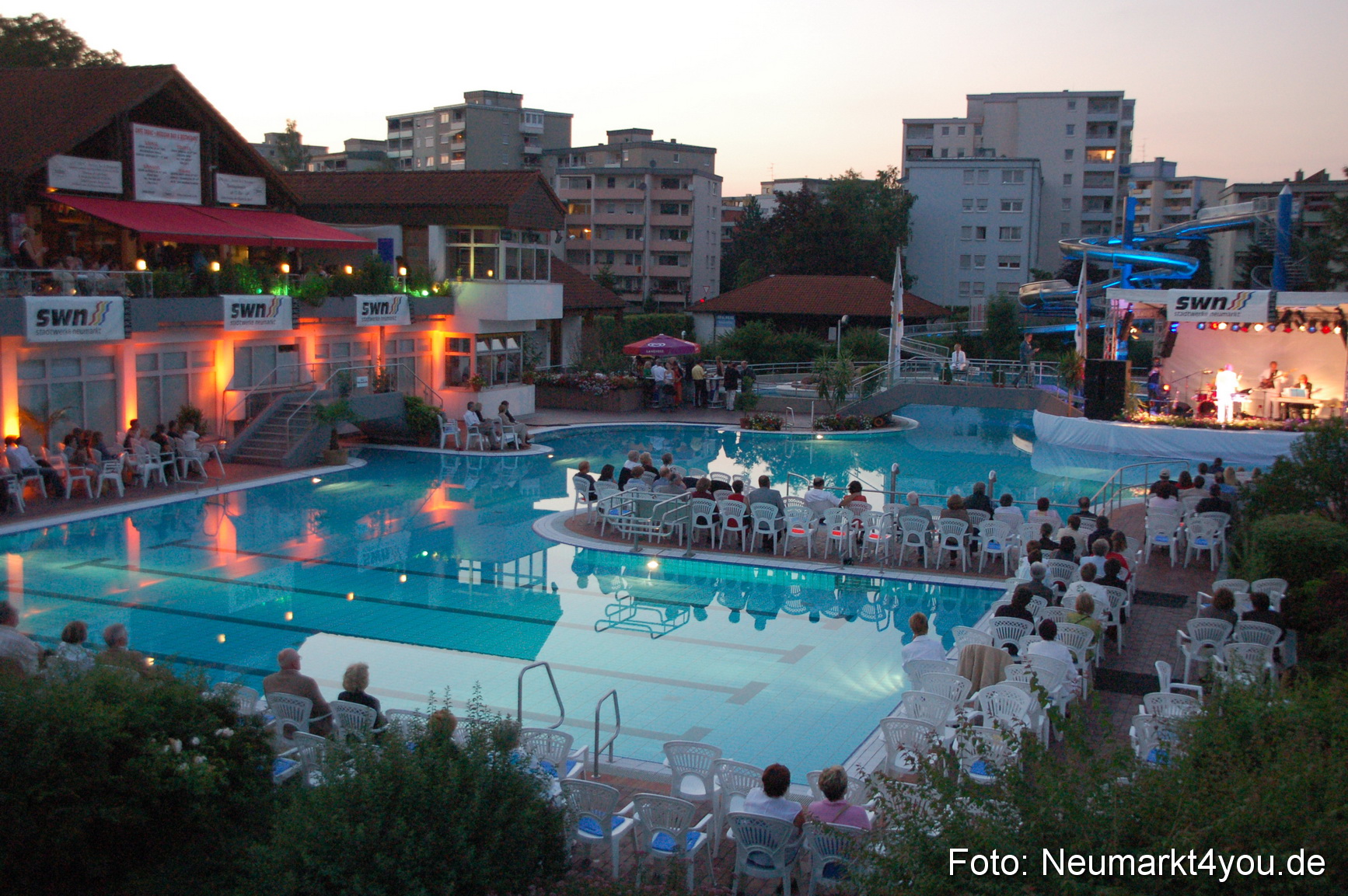 0240 Mozart Show Freibad