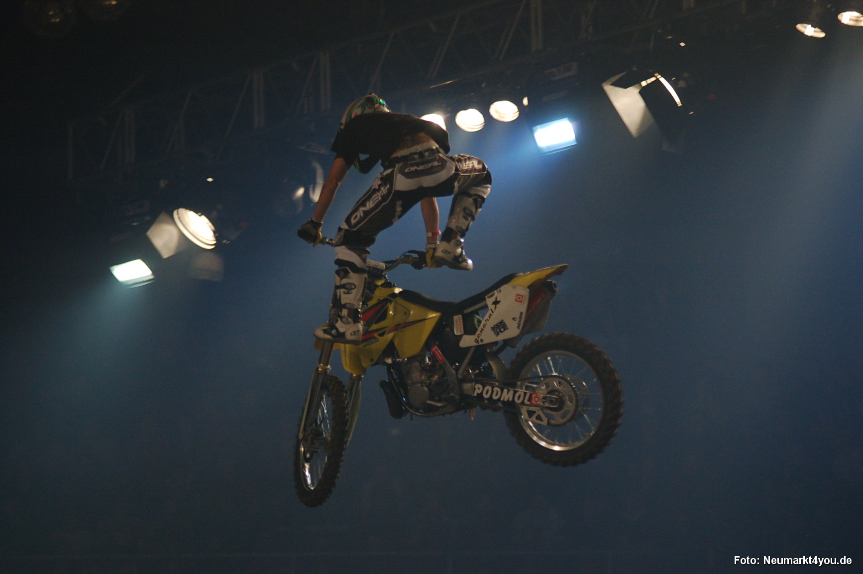 Night of the Jumps 007