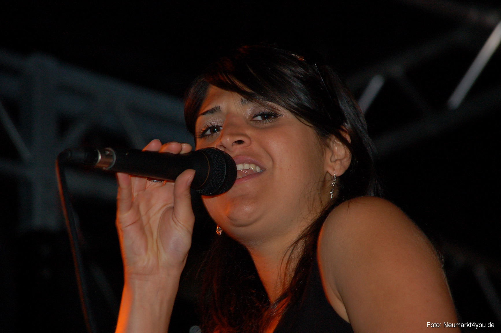 0225 20 Feet Sparkasse