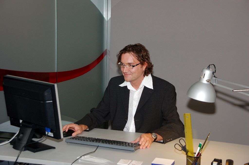 10006 Altstadt Passage Neumarkt 041007