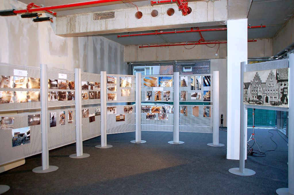 10009 Altstadt Passage Neumarkt 041007