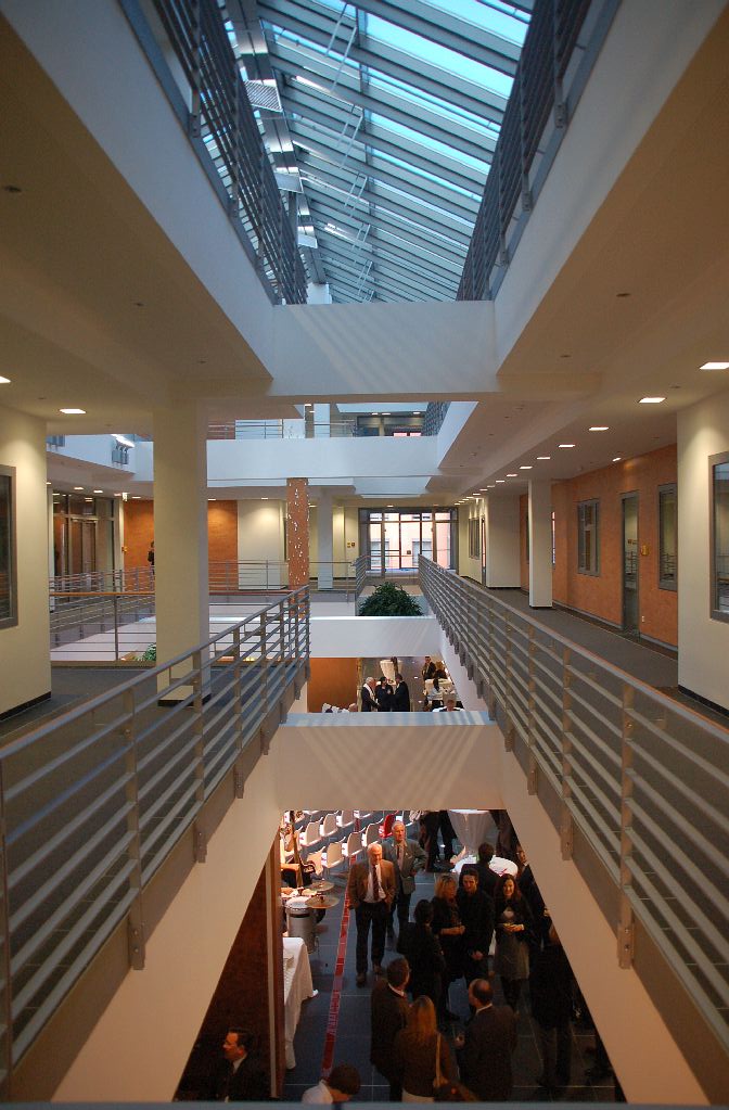 10012 Altstadt Passage Neumarkt 041007