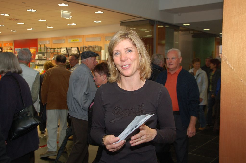 10034 Altstadt Passage Neumarkt 041007