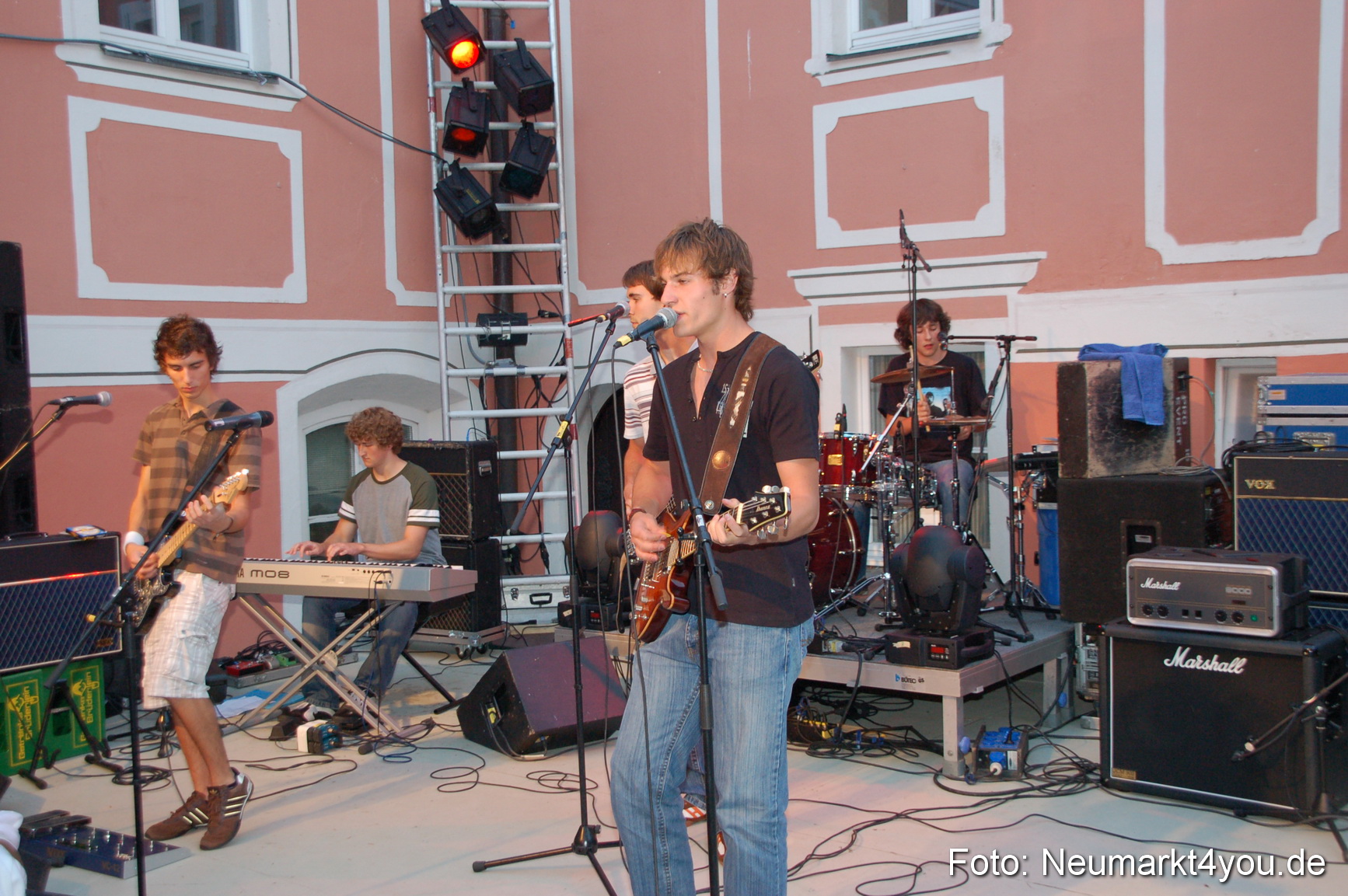 0014 ShortCQ Burgrock Parsberg 040807