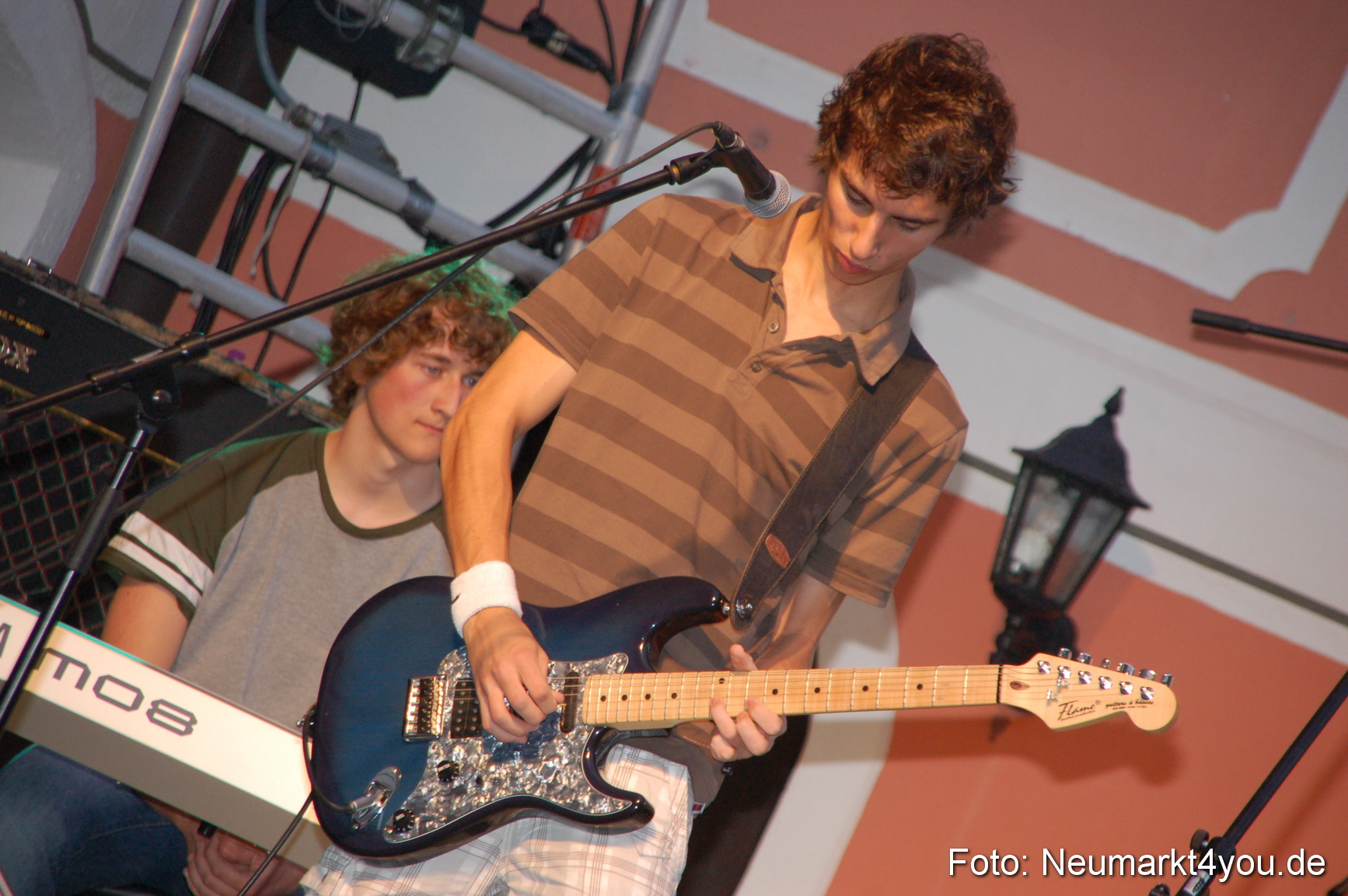 0033 ShortCQ Burgrock Parsberg 040807