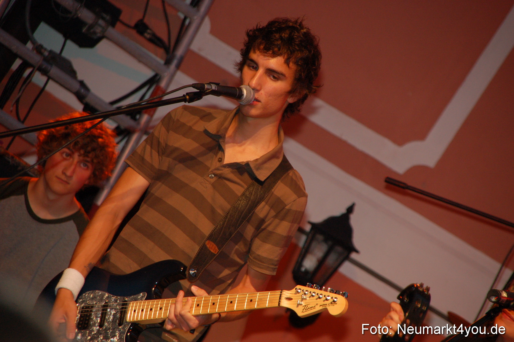 0037 ShortCQ Burgrock Parsberg 040807