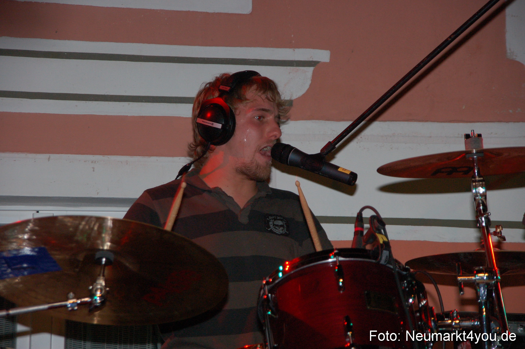 0093 Wet Nuts Burgrock Parsberg 040807