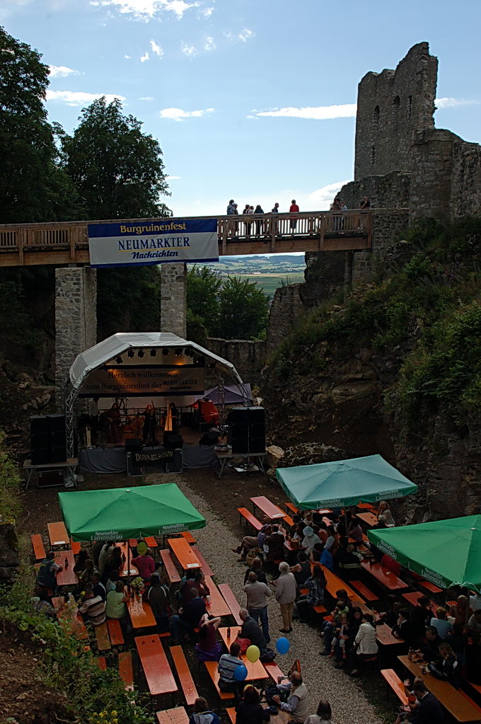 0007 Burg Wolfsteinfest 160607
