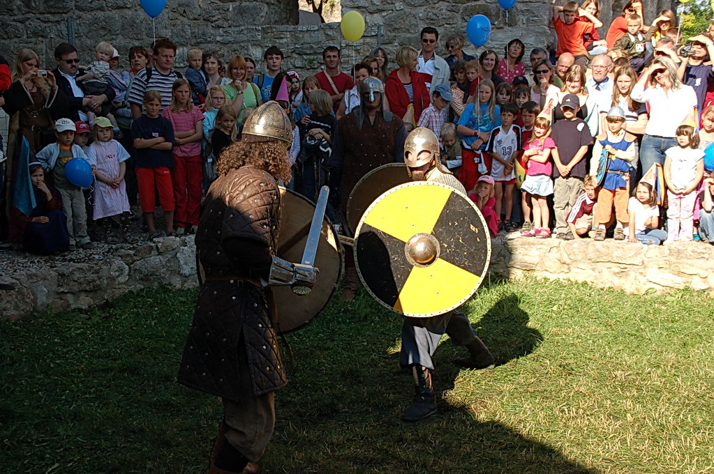 0106 Burg Wolfsteinfest 160607