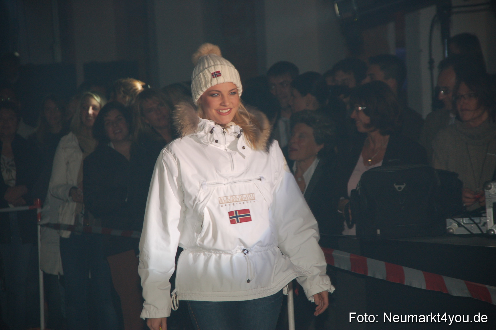 0017 Express One Night Event 101107