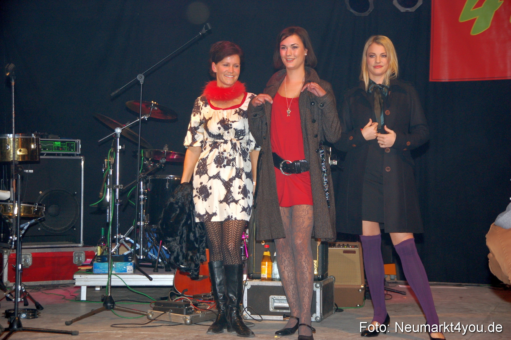 0022 Express One Night Event 101107