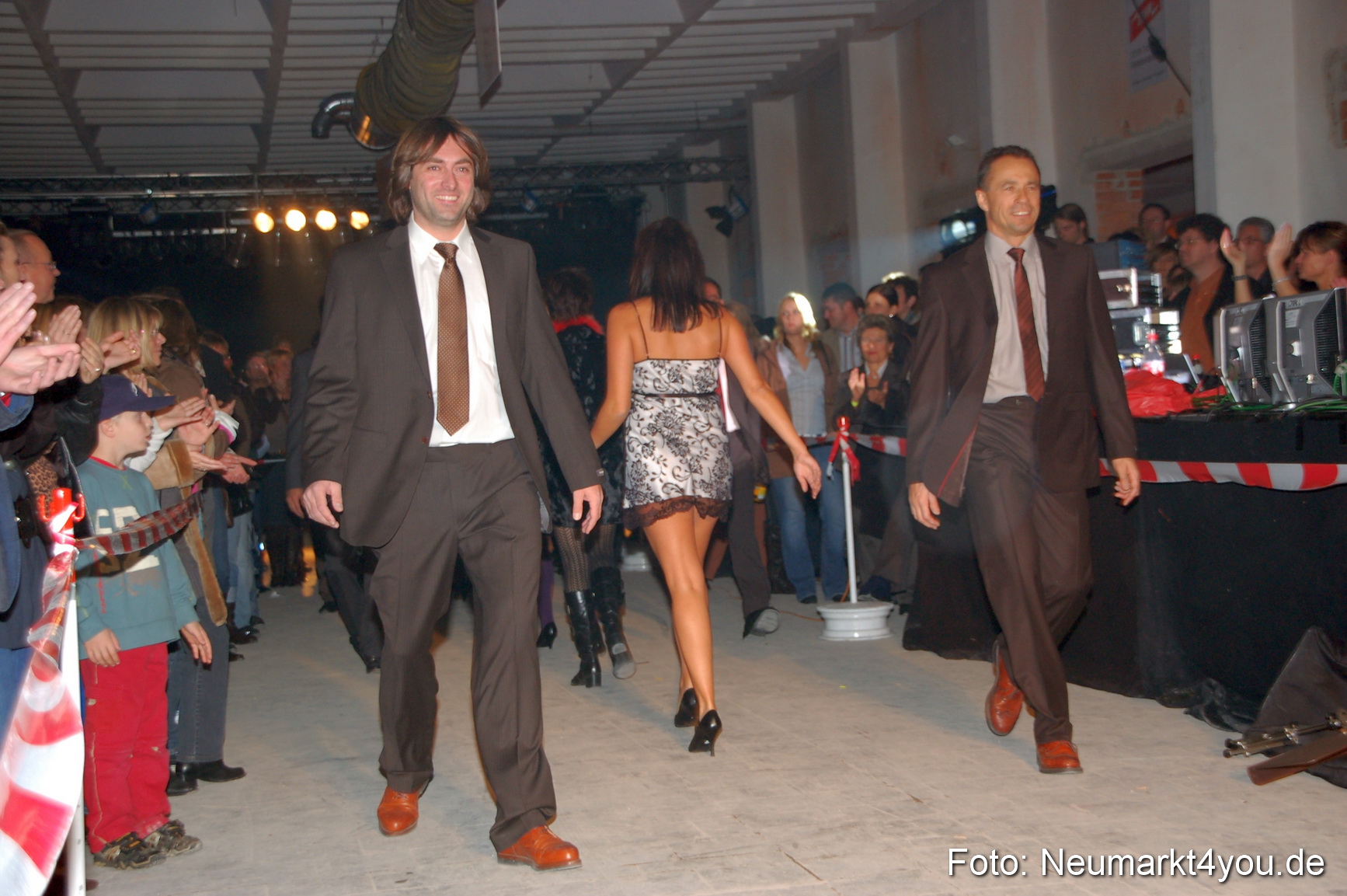 0024 Express One Night Event 101107