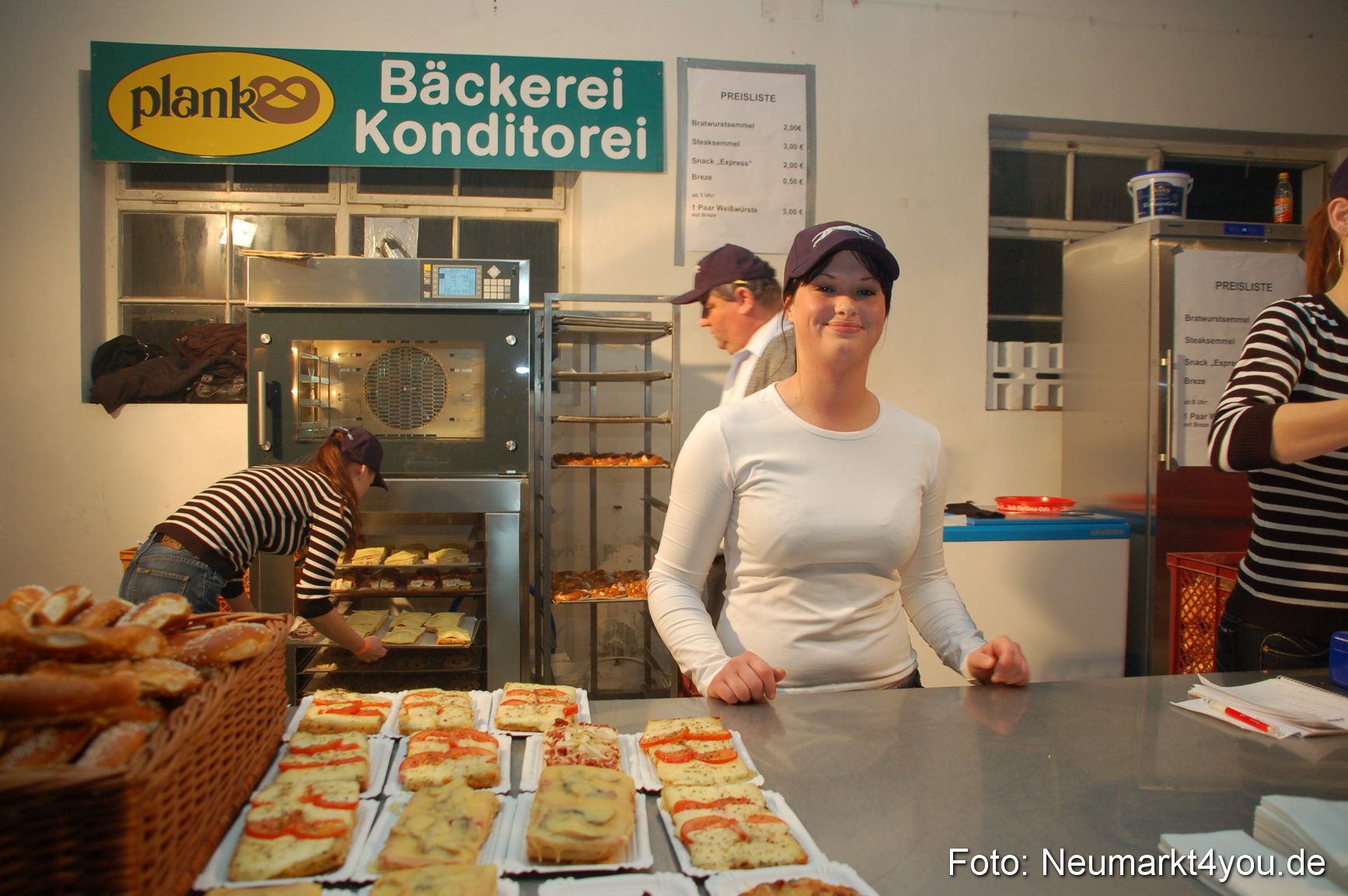 0045 Express One Night Event 101107